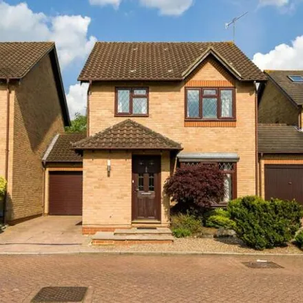 Buy this 3 bed house on Newark Close in Guildford, GU4 7SR
