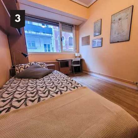 Rent this studio room on Iturribide kalea in 80, 48006 Bilbao