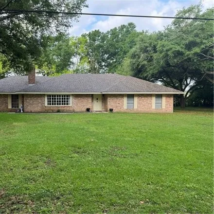 Buy this 3 bed house on unnamed road in Lutcher, LA 70071