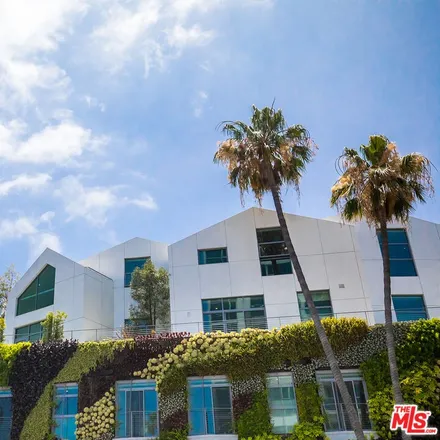 Image 2 - Wilshire & Stanley, Wilshire Boulevard, Beverly Hills, CA 90211, USA - House for rent