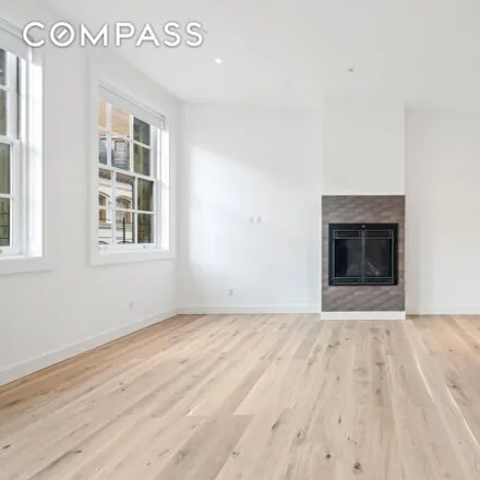 Image 4 - 49 Walker Street, New York, NY 10013, USA - House for rent