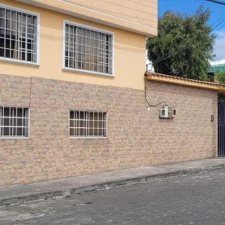 Buy this studio house on S44A in 170701, Quito