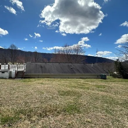 Image 3 - 515 Myrtle Road, Tazewell County, VA 24651, USA - House for sale