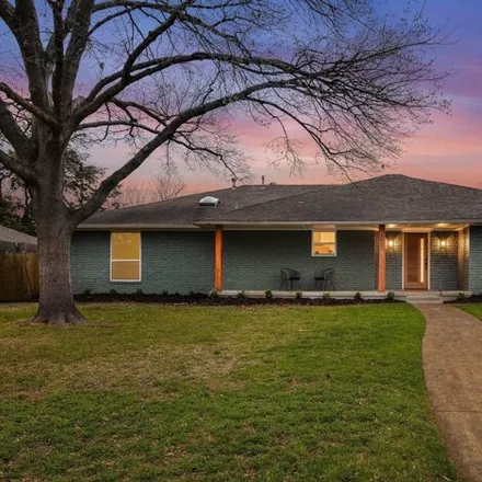 Buy this 4 bed house on 4043 Flintridge Drive in Dallas, TX 75244