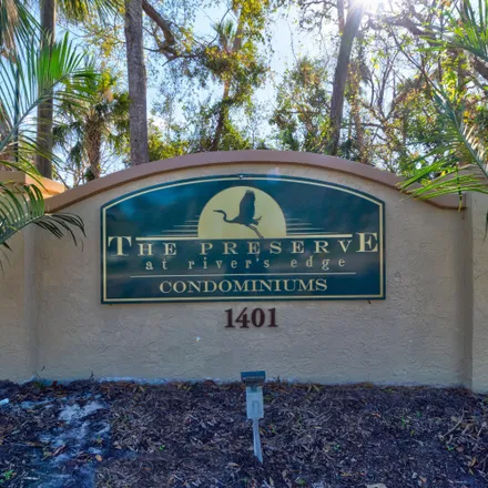 Buy this studio condo on 1401 South Palmetto Avenue in Daytona Beach, FL 32114