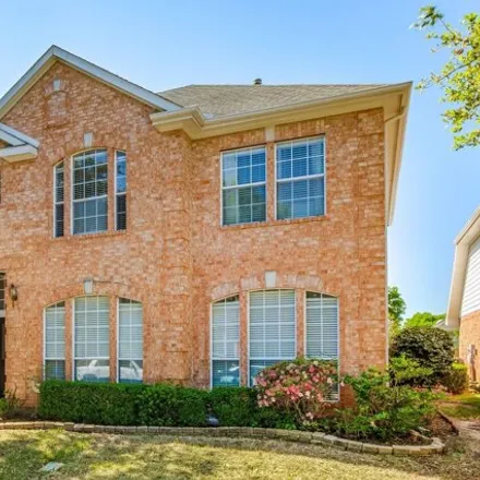 Buy this 3 bed house on 109 Heatherstone Drive in Irving, TX 75063