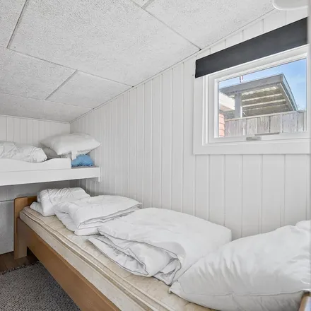 Rent this 2 bed house on Munkebo Kirke in Fjordvej, 5330 Munkebo