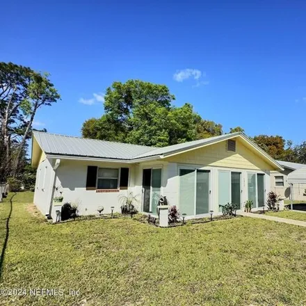 Buy this 3 bed house on 1890 Locust Avenue in Putnam County, FL 32177