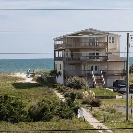 Image 4 - 194 Seaside Lane, West Onslow Beach, North Topsail Beach, NC 28460, USA - House for sale