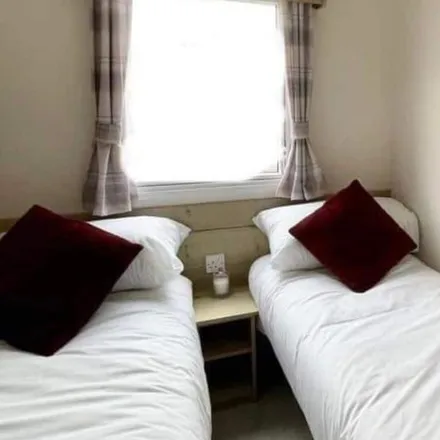 Rent this 3 bed apartment on Rhyl in LL18 3UU, United Kingdom