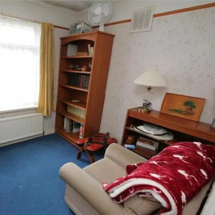 Image 7 - Nicholas Crescent, Fareham, United Kingdom - Duplex for sale