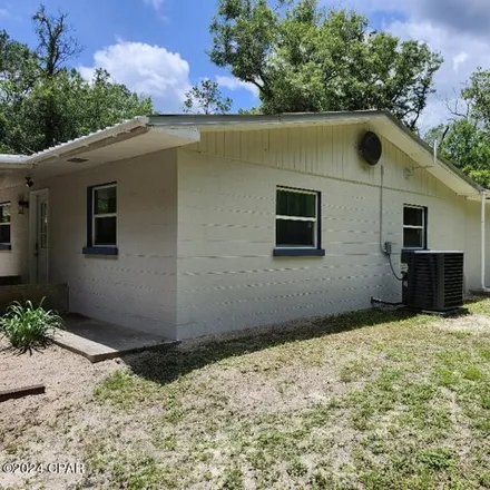 Image 9 - 710 Palmer Drive, Caryville, Washington County, FL 32427, USA - House for sale
