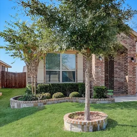 Buy this 3 bed house on 1001 Tara Drive in Burleson, TX 76028