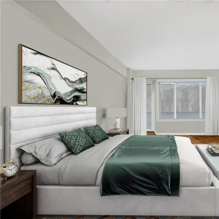 Buy this 1 bed condo on 249 East 48th Street in New York, NY 10017