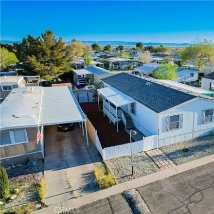 Image 3 - 2016 Windbreak Drive, Rosamond, CA 93560, USA - Apartment for sale