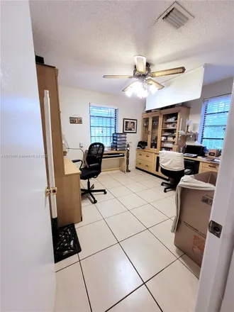 Image 9 - 1201 Northwest 22nd Avenue, Miami, FL 33125, USA - House for sale