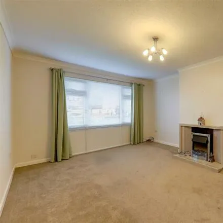 Image 3 - H D Tribe, Broadwater Road, Worthing, BN14 8HY, United Kingdom - Apartment for sale