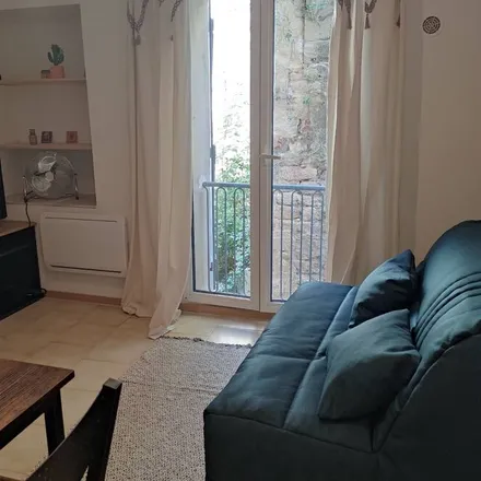 Rent this studio apartment on 30250 Sommières