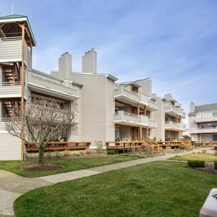 Image 2 - 900 Ocean Drive, Lower Township, NJ 08204, USA - Condo for sale