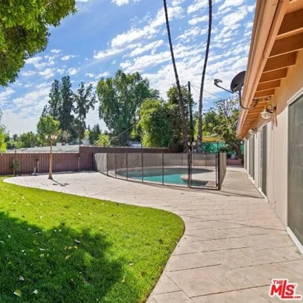Image 4 - 5707 Comanche Ave, Woodland Hills, California, 91367 - House for rent