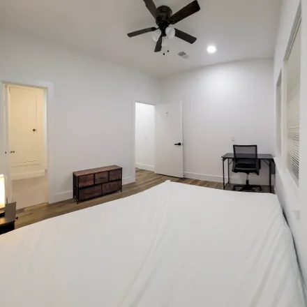Rent this 1 bed room on Dallas in Bonton, US