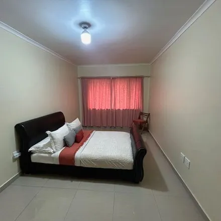 Image 3 - Thames Drive, Berea West, Durban, 3639, South Africa - Apartment for rent
