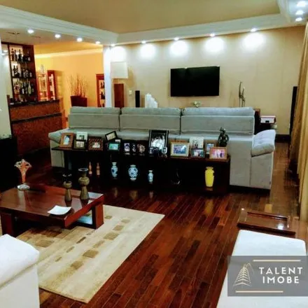 Buy this 4 bed apartment on Rua Marcos Fernandes 195 in Jardim da Saúde, São Paulo - SP
