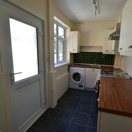 Rent this 3 bed apartment on Shelley Street in Leicester, LE2 6EF