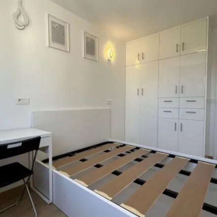 Rent this 1 bed apartment on 26 Rue de la Cerisaie in 92150 Suresnes, France