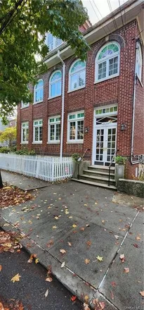 Rent this 3 bed townhouse on 6129 Tyndall Avenue in New York, NY 10471