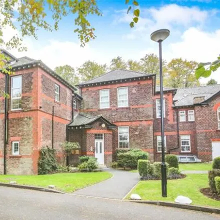 Buy this 1 bed apartment on The Uplands in Bishopton Drive, Macclesfield