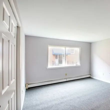 Image 4 - 285 Westland Street, Hartford, CT 06112, USA - Apartment for rent