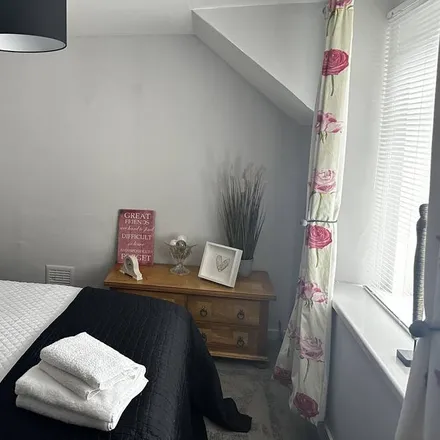 Image 4 - South Ayrshire, KA7 1BX, United Kingdom - Apartment for rent