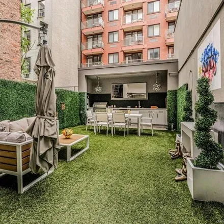 Image 5 - 224 East 14th Street, New York, NY 10003, USA - Condo for sale