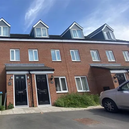 Rent this 3 bed townhouse on 37 Chelmsford Drive in Daimler Green, CV6 5NW