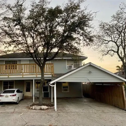 Rent this 1 bed house on 1336 Heights Street in Pasadena, TX 77503