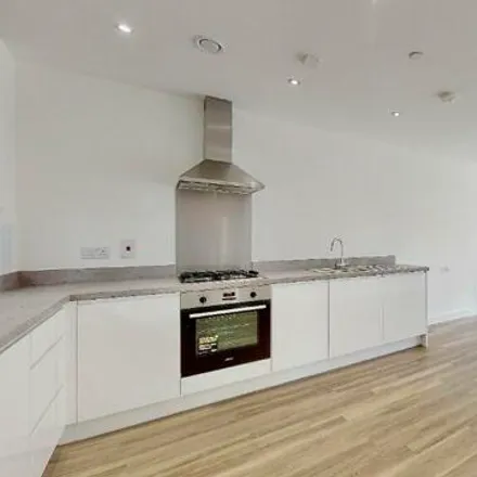 Image 1 - Brook Point 1412 - 1420, High Road, Oakleigh Park, London, N20 9HR, United Kingdom - Apartment for sale