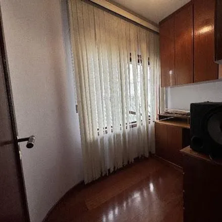 Buy this 3 bed house on Rua Professora Dulce Esmeralda Basile Ferreira in Jardim Redenção, Sorocaba - SP