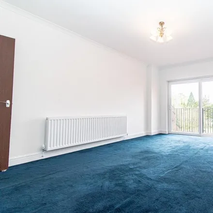 Image 2 - 13 - 15 Fairoak Court, Cardiff, CF23 5PD, United Kingdom - Apartment for rent