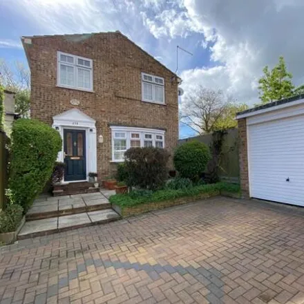 Buy this 3 bed house on The Magnet in Church Path, Deal