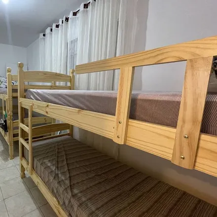 Rent this 9 bed apartment on Aviação in Praia Grande, Região Metropolitana da Baixada Santista