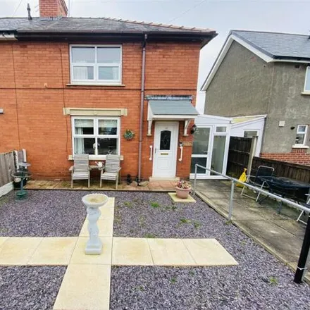 Buy this 2 bed duplex on Heol Maelor in Johnstown, LL14 2AU