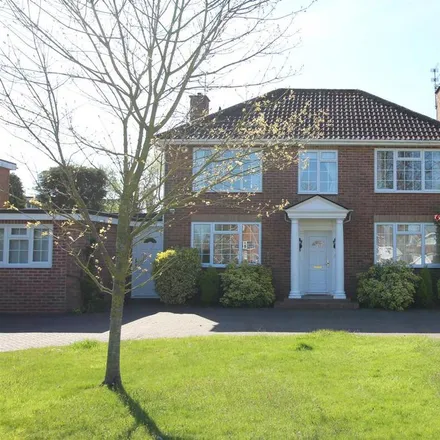 Rent this 4 bed house on 34 Beverley Road in Royal Leamington Spa, CV32 6PJ