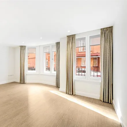 Rent this 1 bed apartment on 57 Hans Road in London, SW3 1RL