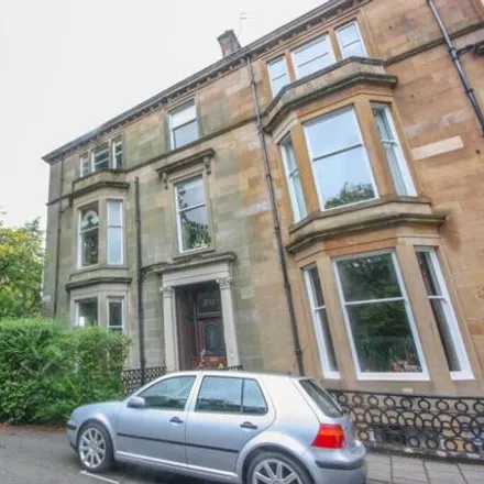 Rent this 1 bed townhouse on 14 Huntly Gardens in North Kelvinside, Glasgow