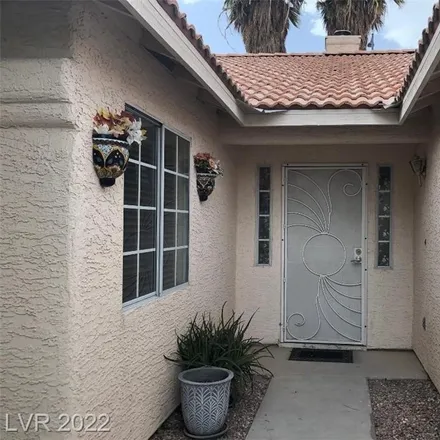 Image 3 - 3623 Astral Beach Street, North Las Vegas, NV 89032, USA - House for sale