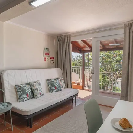 Rent this 1 bed house on 9125-031 Caniço in Madeira, Portugal