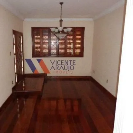 Buy this 5 bed house on Rua Fábio Bandeira Figueiredo in Regional Centro, Betim - MG