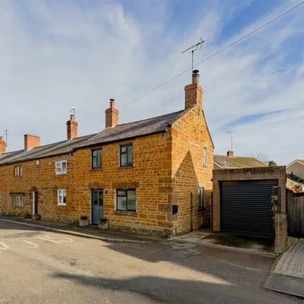 Buy this 2 bed townhouse on Cranford in 4 Main Street, Lyddington