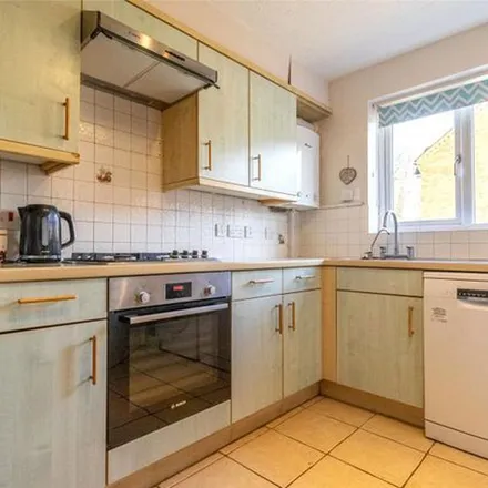 Image 3 - Darius Way, Swindon, SN25 4XT, United Kingdom - Duplex for rent